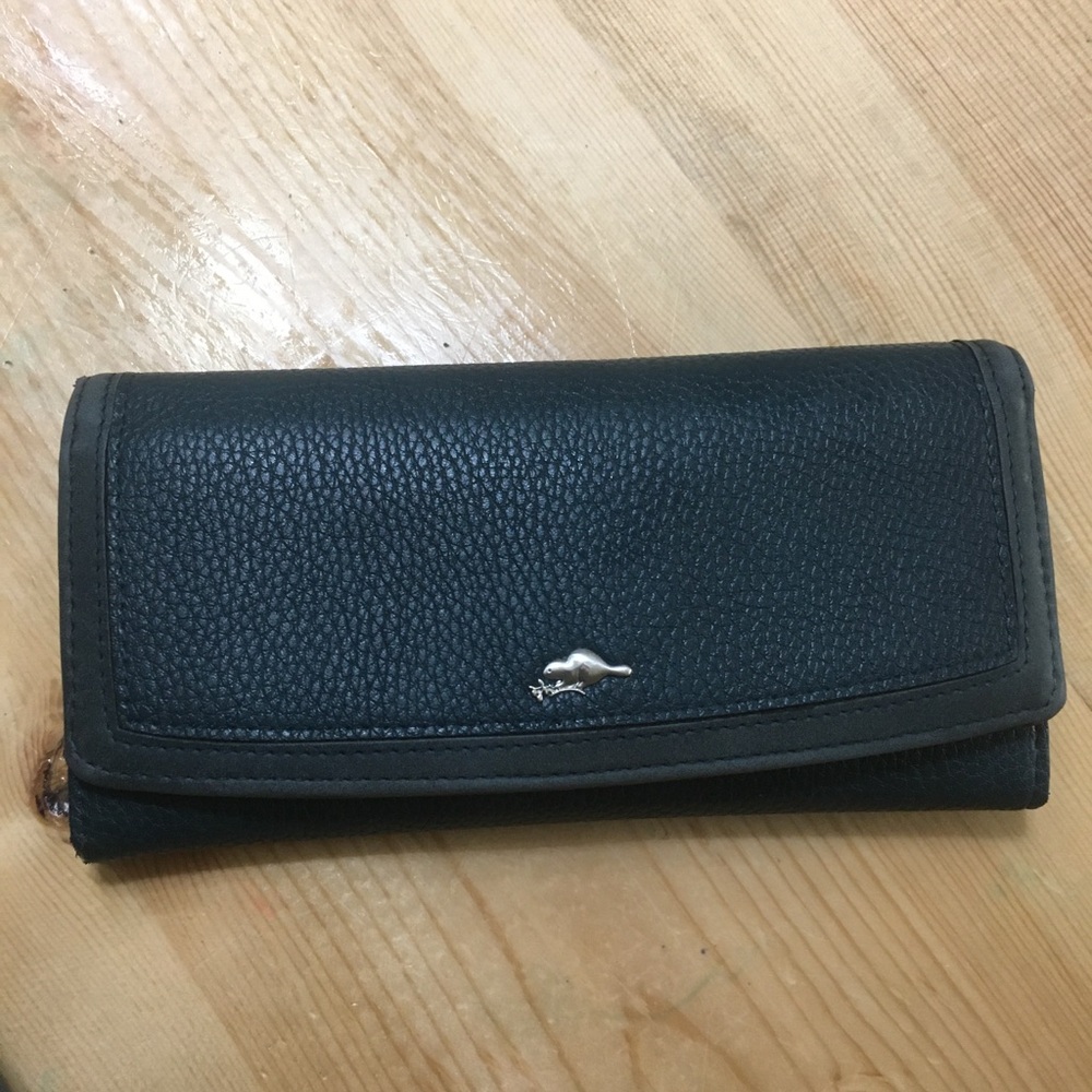 Roots Dark GreenPebbled Leather Long Wallet with Silver Dolphin Accent
